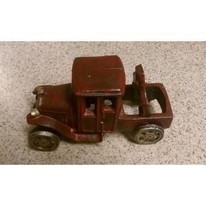 Vintage cast iron Model-T truck‎